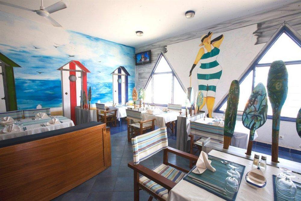 Hotel La Madrague Дакар Экстерьер фото