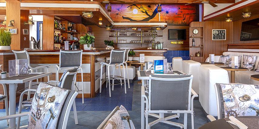 Hotel La Madrague Дакар Экстерьер фото